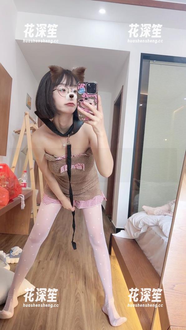 微密圈 - 袜子也能放大招？胜利的小生活带来免费的美图体验！