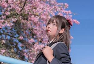 冬优子给我这种冬天的暖意，而“萌芽儿o0”就是那抹不经意的亮色吧。