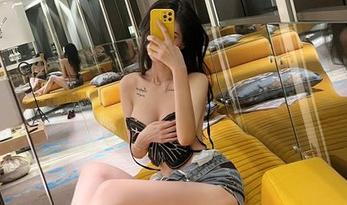 微密圈 - 写真里的性感波点，其实是一种高深的眼线艺术吧，葛征果然不一般