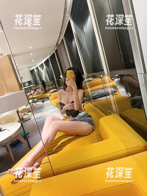 微密圈 - 写真里的性感波点，其实是一种高深的眼线艺术吧，葛征果然不一般