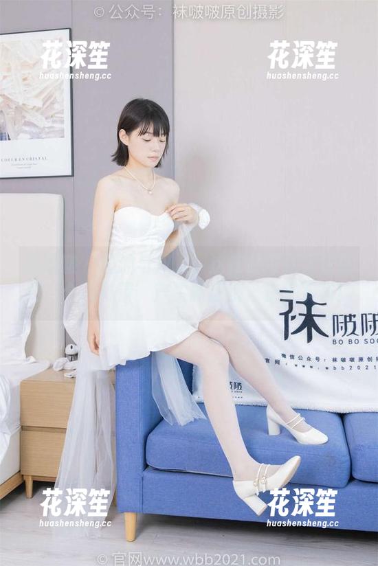 袜啵啵 - 奶油与双人：这作品可能会让你对‘个人布置’产生新理解，快来下载！