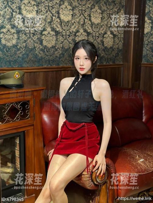 微密圈 - 懒得修图的轩子巨二兔，酒红礼服再加原图虚无缥缈