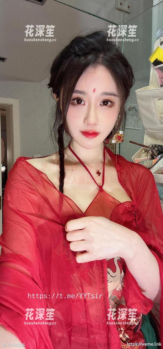轩子巨二兔 微密圈 - 酒红色妆点,轩子巨二兔的照片合集让人难以自持