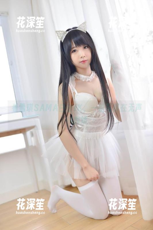 雪琪SAMA 看雪琪SAMA白丝JK,一组写真在无声中撒娇