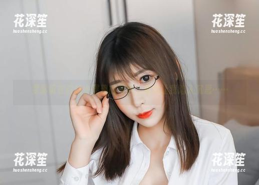 雯粥粥 雯粥粥在自拍中展现的写真,竟然让我陷入沉思……