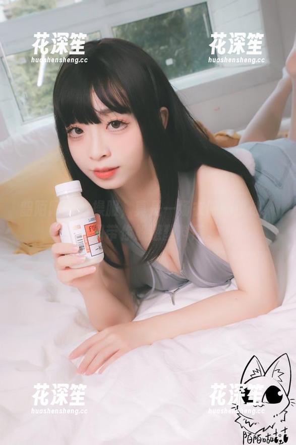 韶陌陌 韶陌陌的体操服,真是一场衣服的挑战,套图带你躲避塑料感。